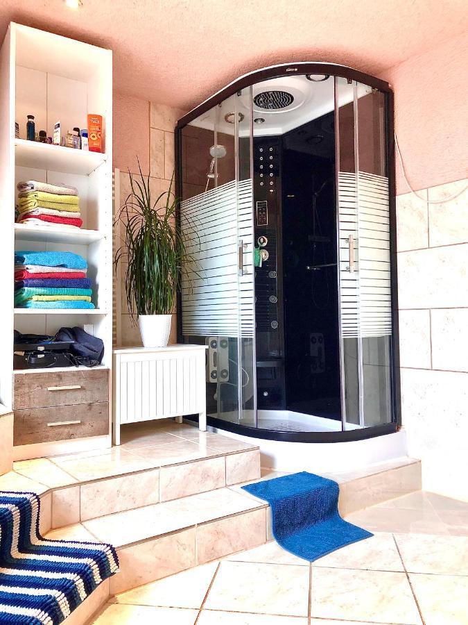 #World Ferienwohnung Schkeuditz Exterior foto