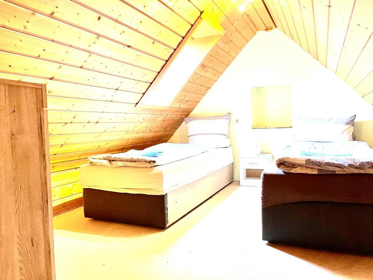 #World Ferienwohnung Schkeuditz Exterior foto